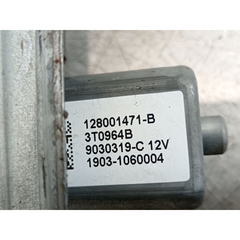 Recambio de elevalunas delantero derecho para dacia duster (hm_) 1.2 tce 125 (hmma) referencia OEM IAM 807206838R 128001471B 