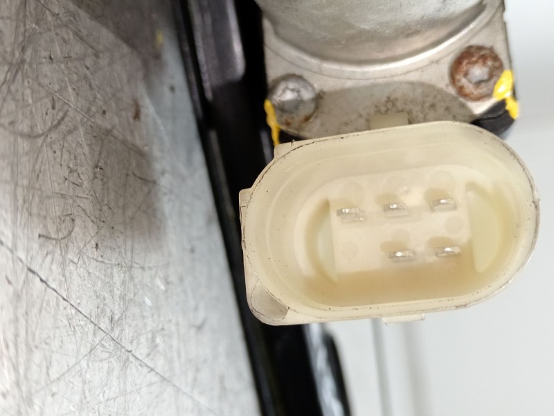 Recambio de elevalunas trasero izquierdo para bmw 1 (f20) 116 d referencia OEM IAM 7242555 17756710 5000087