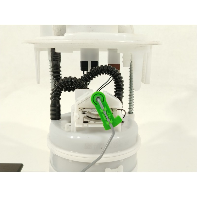 Recambio de bomba combustible para opel corsa f (p2jo) 1.2 (68) referencia OEM IAM 9851127180  