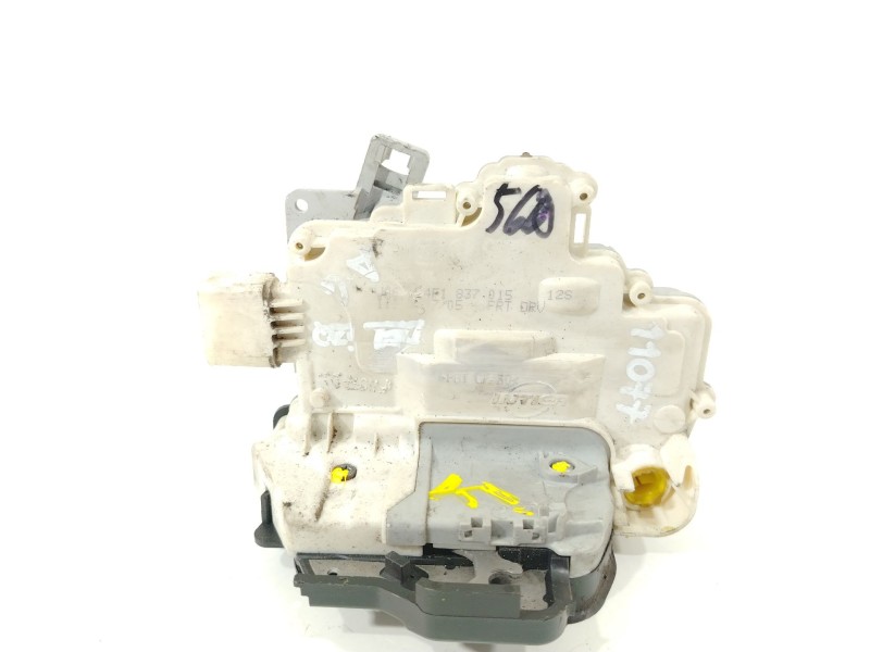 Recambio de cerradura puerta delantera izquierda para audi a6 avant (4f5) 3.0 tdi quattro referencia OEM IAM 4F1837015  