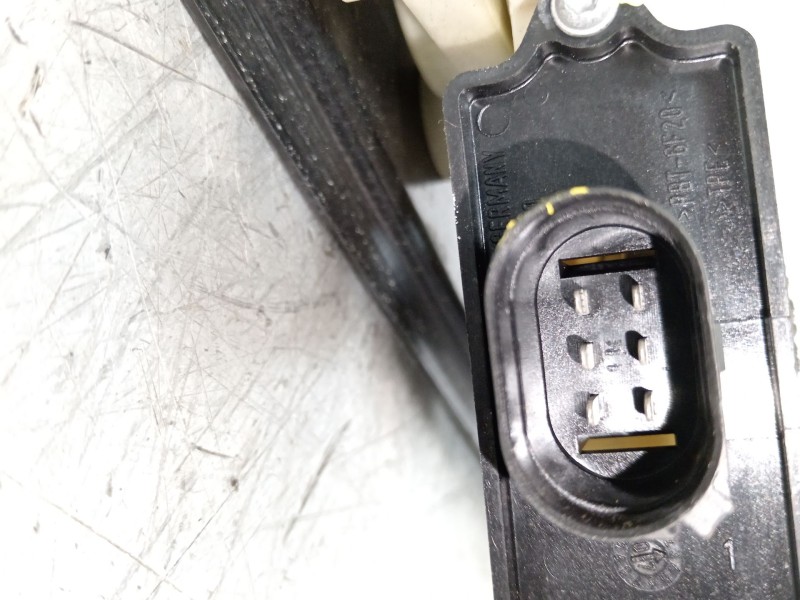 Recambio de elevalunas trasero derecho para bmw x3 (e83) 2.0 sd referencia OEM IAM 51353448252 69259662 