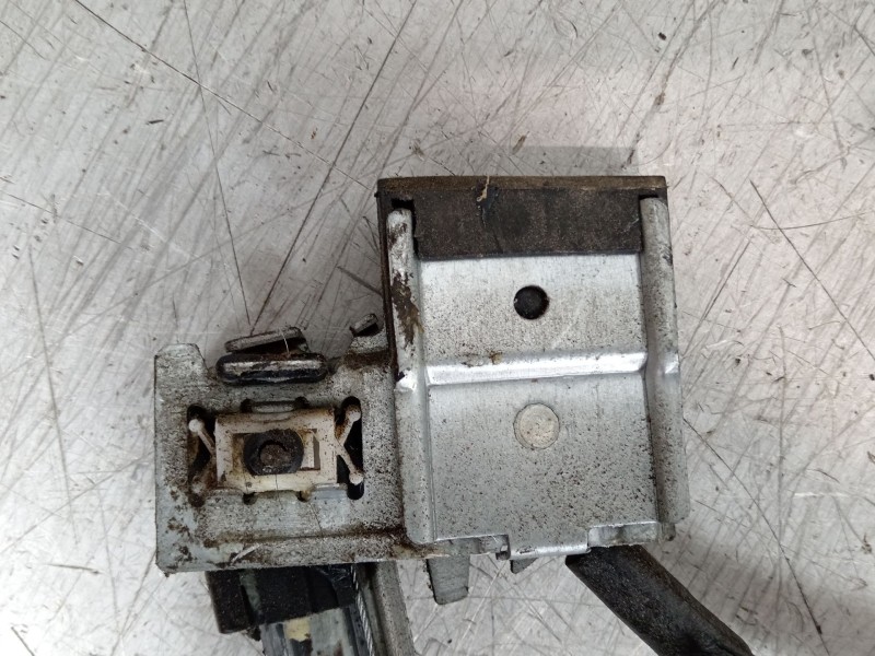 Recambio de elevalunas trasero derecho para seat ibiza ii (6k1) 1.9 d referencia OEM IAM 6K3837402H  