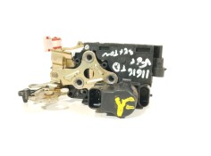 Recambio de cerradura puerta trasera derecha para ssangyong rexton 2.9 td gls referencia OEM IAM 7132008002   2