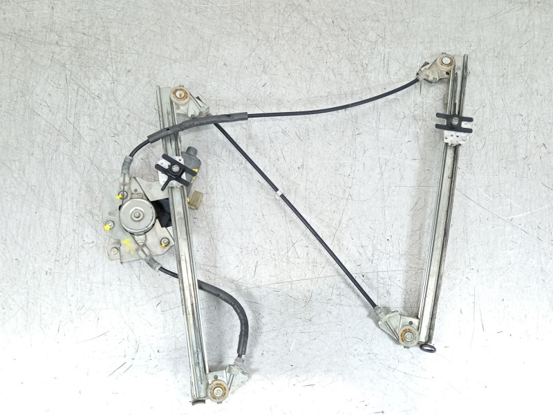 Recambio de elevalunas delantero izquierdo para bmw 3 (e46) 320 d referencia OEM IAM 676283620630 51337020659 