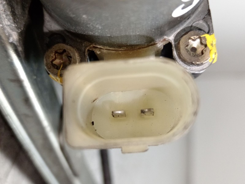 Recambio de elevalunas delantero izquierdo para bmw 3 (e46) 320 d referencia OEM IAM 676283620630 51337020659 