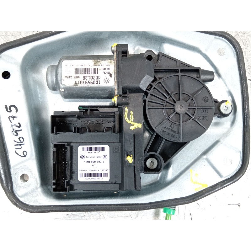 Recambio de elevalunas delantero izquierdo para volkswagen golf v (1k1) 1.9 tdi referencia OEM IAM 1K0959701M 1K0959793J 100799
