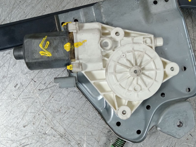 Recambio de elevalunas delantero derecho para ssangyong kyron 200 xdi limited referencia OEM IAM 7232109001  