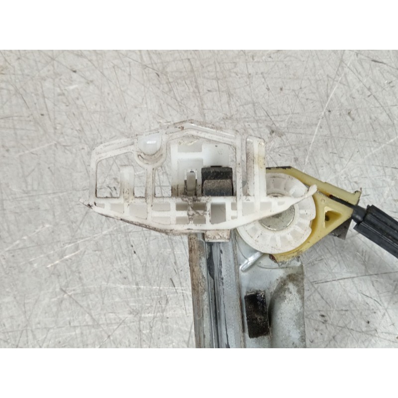 Recambio de elevalunas delantero izquierdo para citroën xsara picasso (n68) 1.6 hdi referencia OEM IAM 9221G2 128000292 