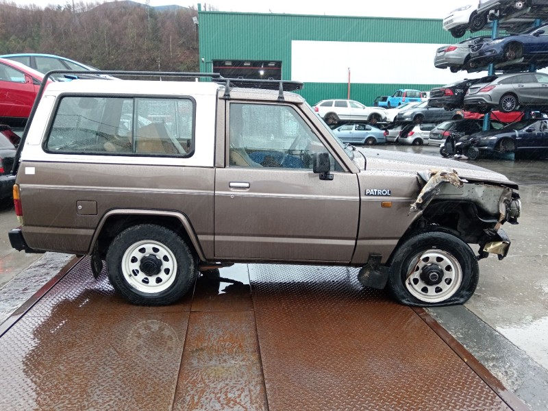 nissan patrol iii/1 station wagon (w160) del año 1987