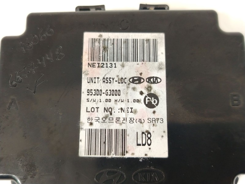 Recambio de modulo electronico para hyundai i30 (pde, pd, pden) 1.0 t-gdi referencia OEM IAM 95300G3000  