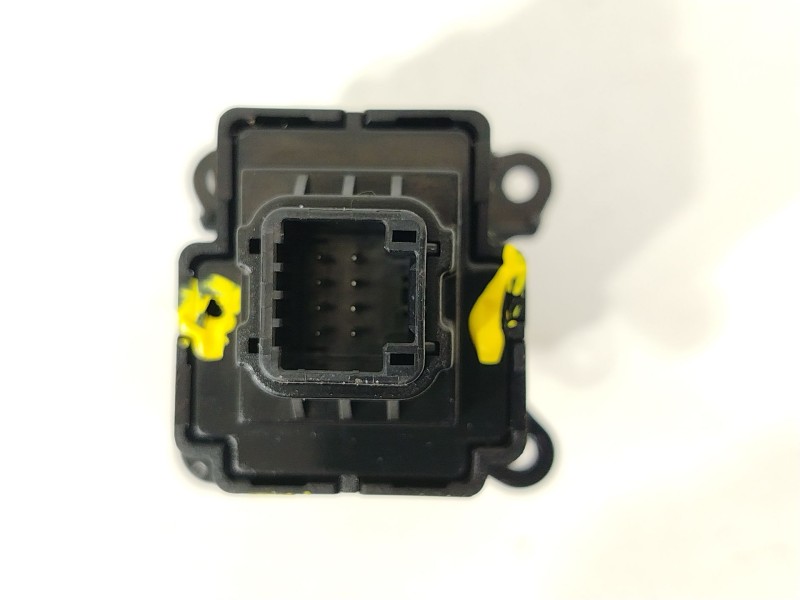 Recambio de warning para hyundai i30 (pde, pd, pden) 1.0 t-gdi referencia OEM IAM 93730G3100  