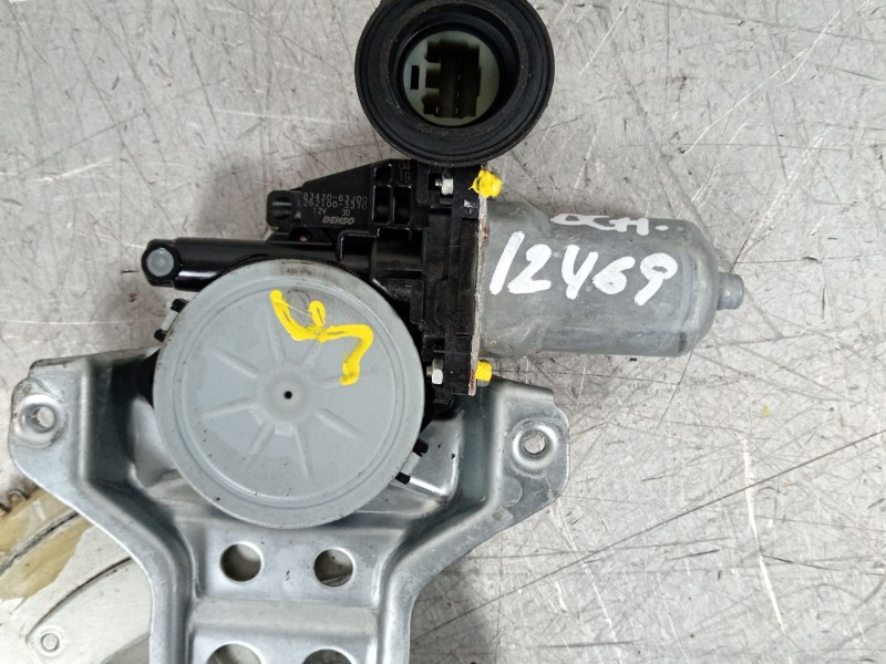 Recambio de elevalunas delantero derecho para suzuki swift berlina (mz) gl (3-ptas.) referencia OEM IAM 8343063J00 2621003370 