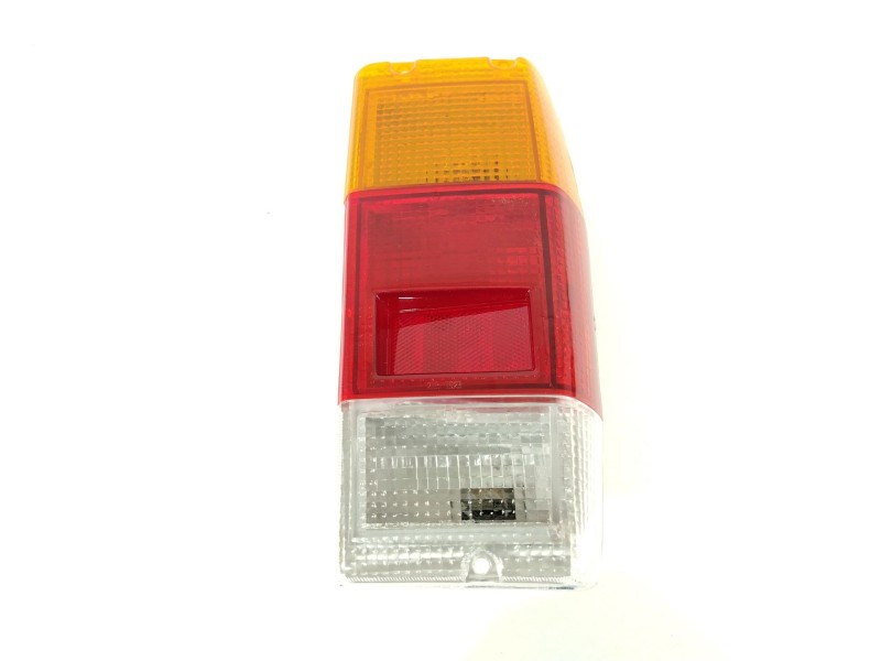 Recambio de piloto trasero derecho para nissan vanette (c 220) 2.0 diesel referencia OEM IAM 16522542  