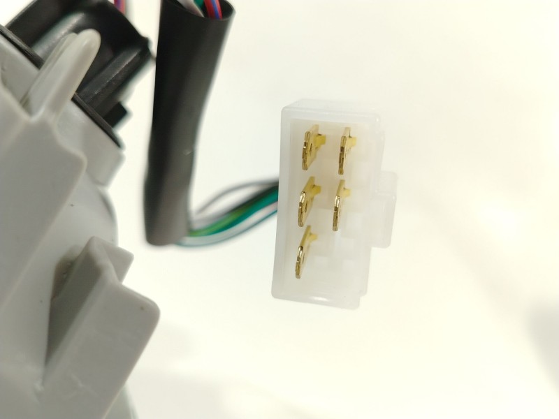 Recambio de piloto trasero izquierdo para nissan vanette (c 220) 2.0 diesel referencia OEM IAM 16522541  