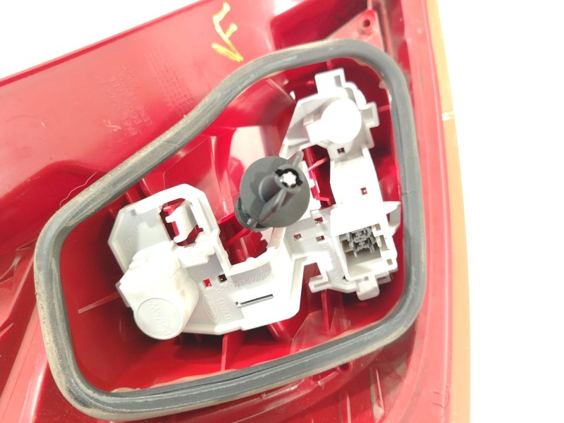 Recambio de piloto trasero derecho para ford fiesta vi (cb1, ccn) 1.25 referencia OEM IAM 8A6113404AE 8A6113404A 