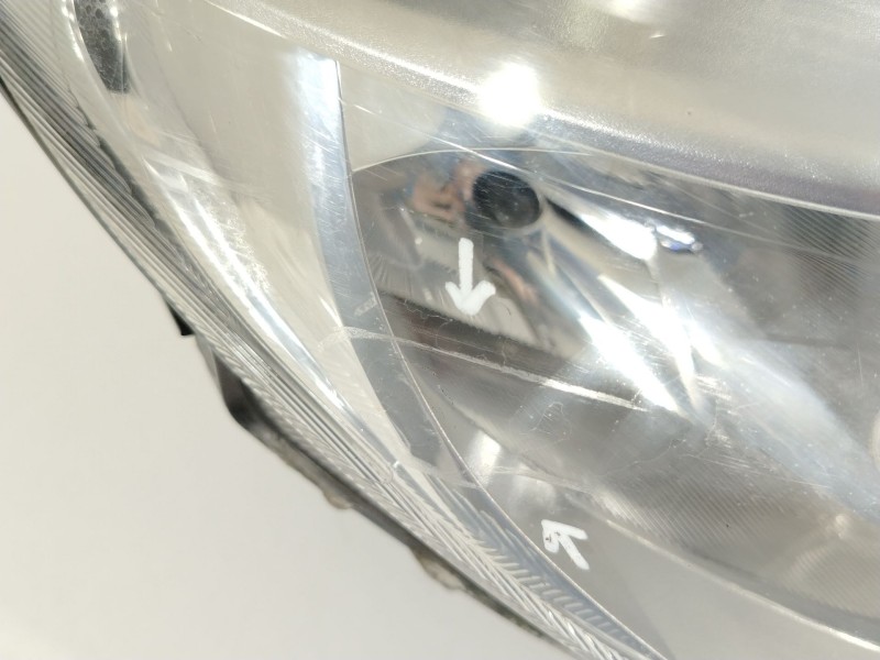 Recambio de faro derecho para lancia ypsilon (843_) 1.4 (843.axg1a) referencia OEM IAM 51786653  