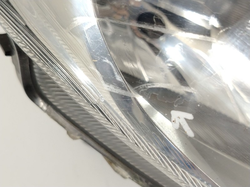 Recambio de faro derecho para lancia ypsilon (843_) 1.4 (843.axg1a) referencia OEM IAM 51786653  