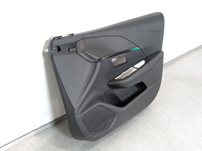 Recambio de guarnecido puerta delantera derecha para peugeot 208 2020 referencia OEM IAM 9829787780  