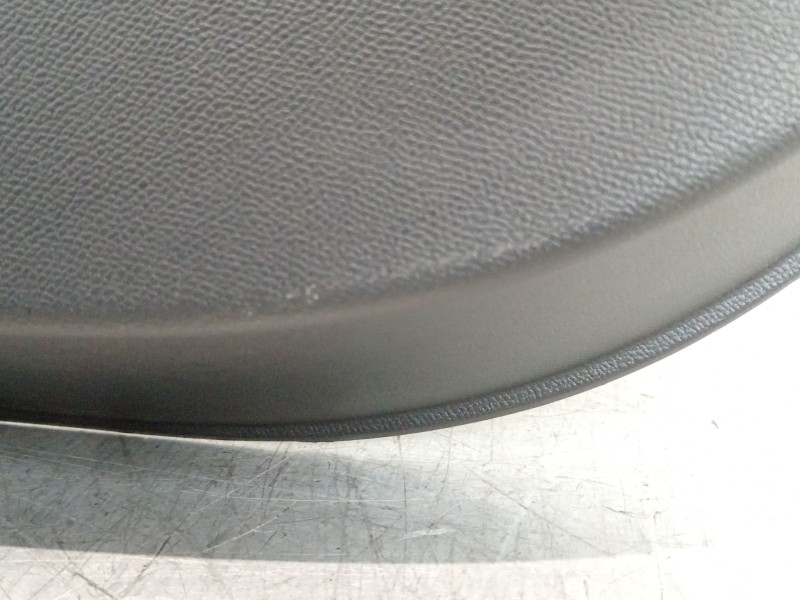 Recambio de guarnecido puerta delantera derecha para peugeot 208 2020 referencia OEM IAM 9829787780  