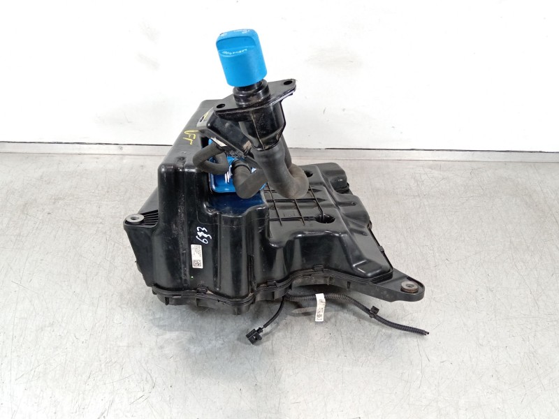 Recambio de deposito adblue para audi a5 sportback (f5a) advanced quattro referencia OEM IAM 8W0131969 8W0131878BH 