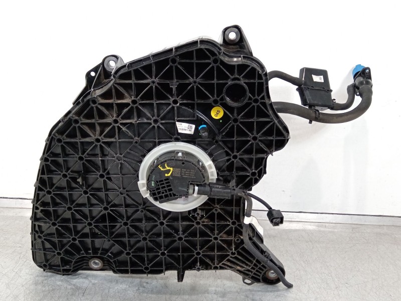 Recambio de deposito adblue para audi a5 sportback (f5a) advanced quattro referencia OEM IAM 8W0131969 8W0131878BH 