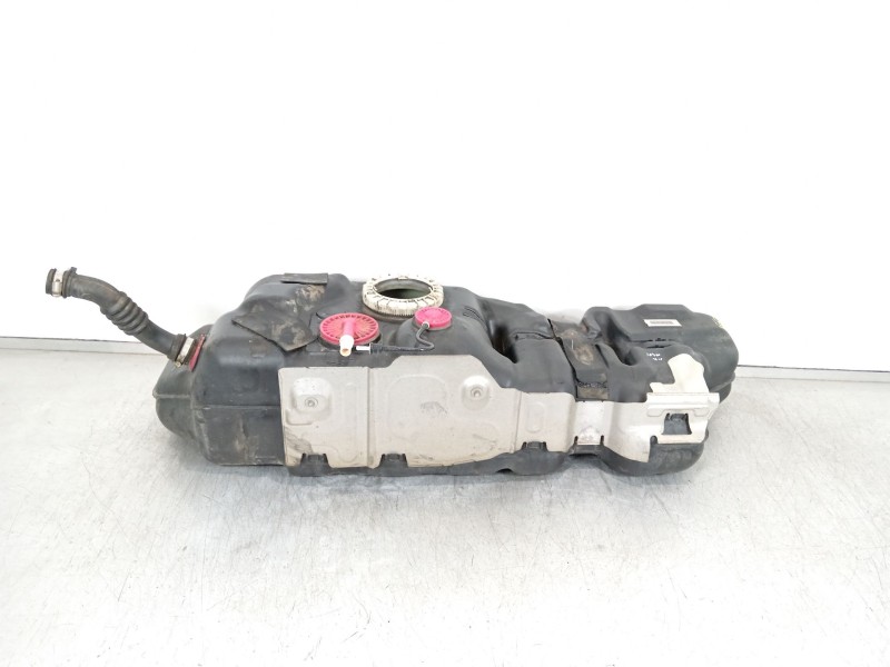 Recambio de deposito combustible para toyota land cruiser (j12) 3.0 d-4d gx referencia OEM IAM 770013D530  