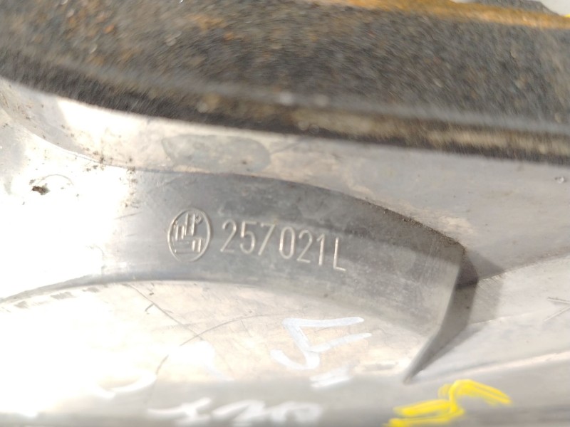 Recambio de piloto trasero izquierdo para bmw 3 (e46) 320 i referencia OEM IAM 8364725 257021L 