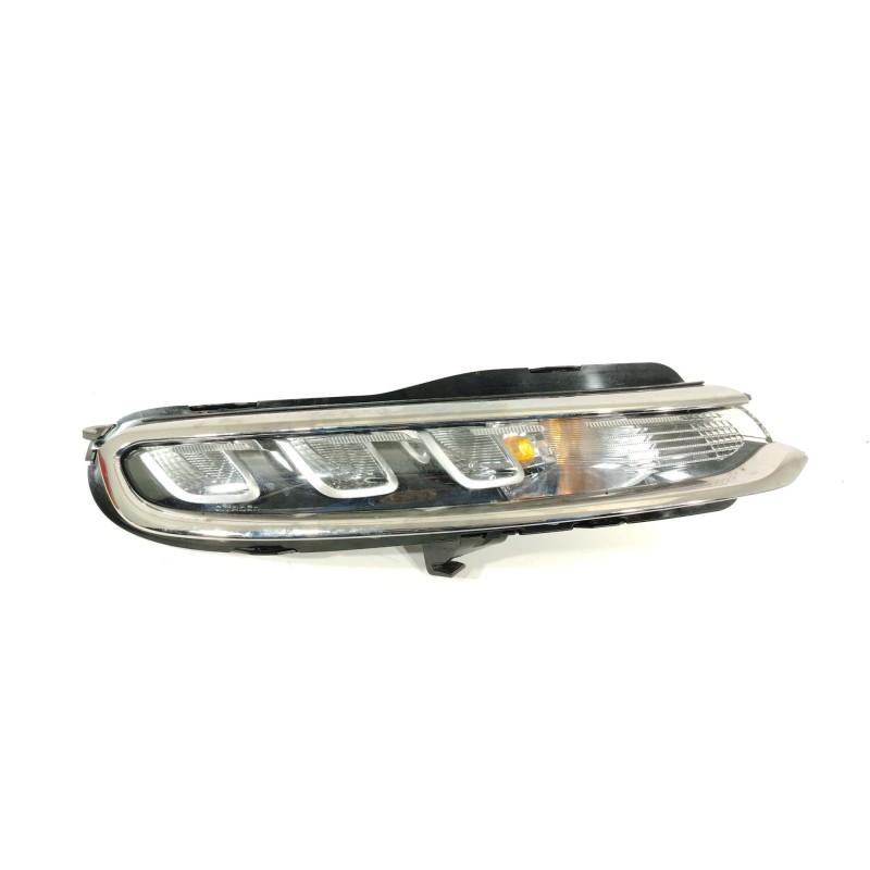 Recambio de piloto delantero derecho para citroën c3 iii (sx) 1.2 thp 110 referencia OEM IAM 9823312980  