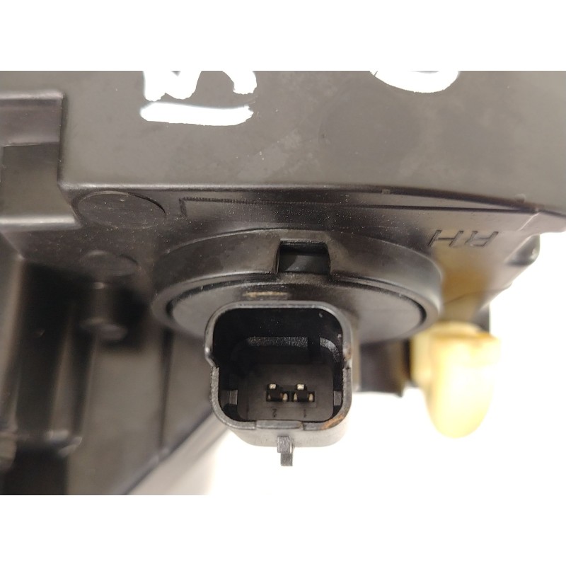 Recambio de piloto delantero derecho para citroën c3 iii (sx) 1.2 thp 110 referencia OEM IAM 9823312980  