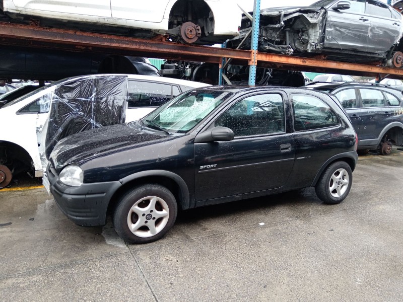 opel corsa b (s93) del año 1993