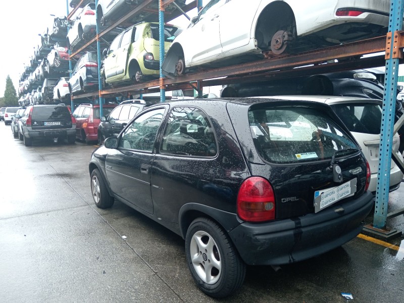 opel corsa b (s93) del año 1993