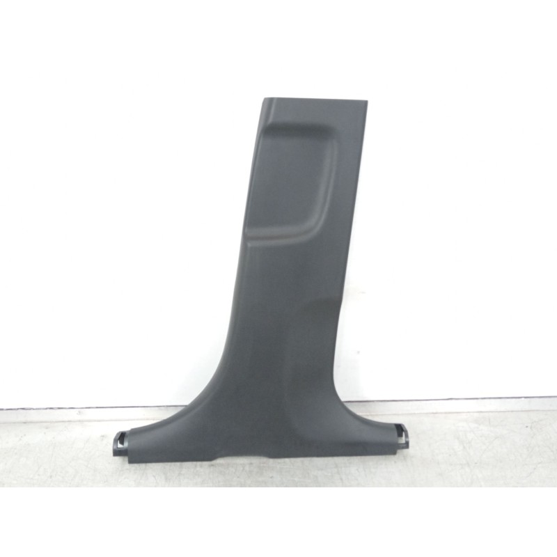 Recambio de moldura para hyundai kona (os, ose, osi) 1.0 t-gdi hybrid 48v referencia OEM IAM 85845BE000  