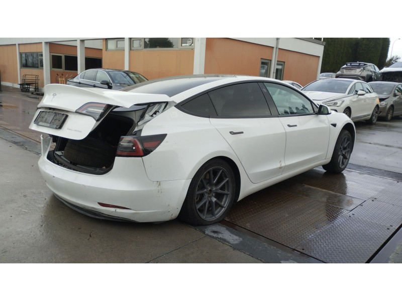 tesla model 3 (5yj3) del año 2022