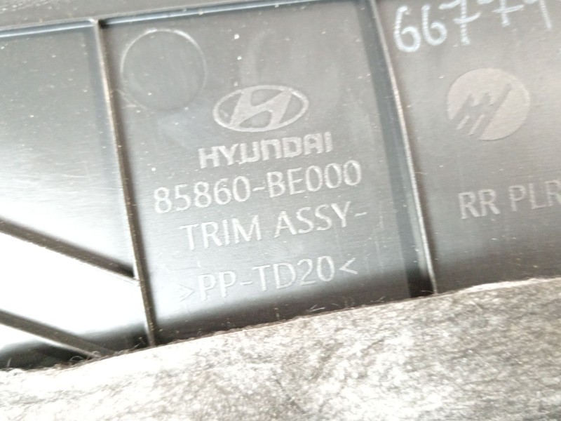 Recambio de moldura para hyundai kona (os, ose, osi) 1.0 t-gdi hybrid 48v referencia OEM IAM 85860BE000  