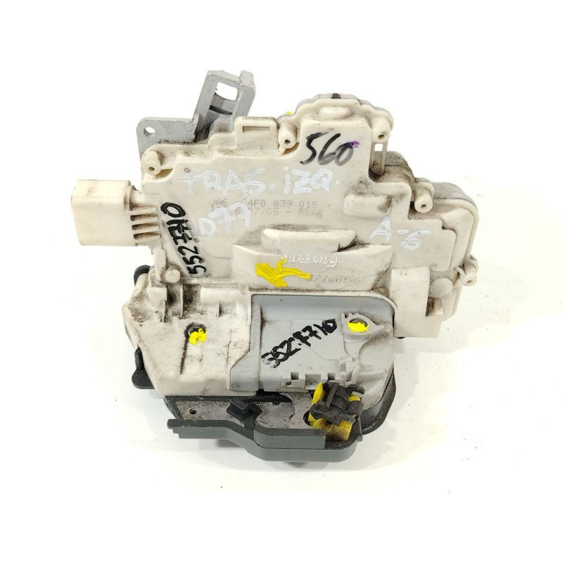 Recambio de cerradura puerta trasera izquierda para audi a6 avant (4f5) 3.0 tdi quattro referencia OEM IAM 4F0839015  