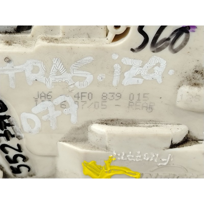 Recambio de cerradura puerta trasera izquierda para audi a6 avant (4f5) 3.0 tdi quattro referencia OEM IAM 4F0839015  