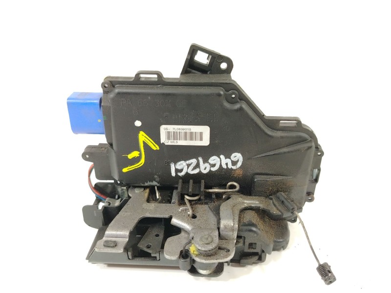 Recambio de cerradura puerta trasera izquierda para volkswagen golf v (1k1) 1.9 tdi referencia OEM IAM 7L0839015  