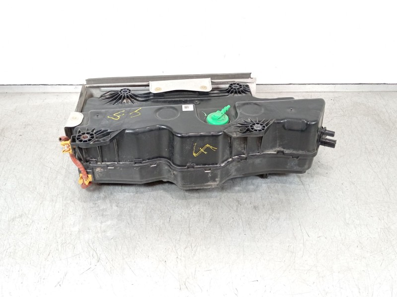 Recambio de deposito adblue para peugeot boxer furgoneta 2.2 bluehdi 140 referencia OEM IAM 4099029AE 4106406 