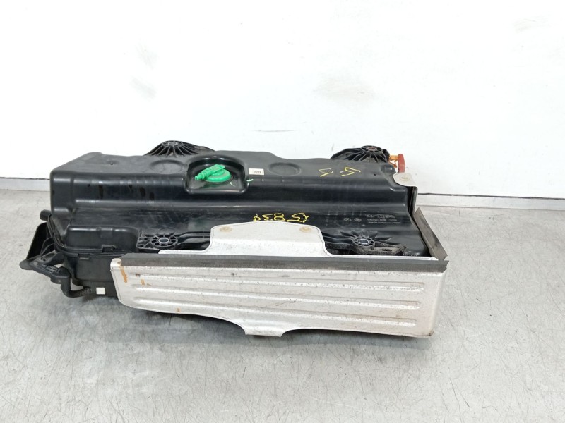 Recambio de deposito adblue para peugeot boxer furgoneta 2.2 bluehdi 140 referencia OEM IAM 4099029AE 4106406 