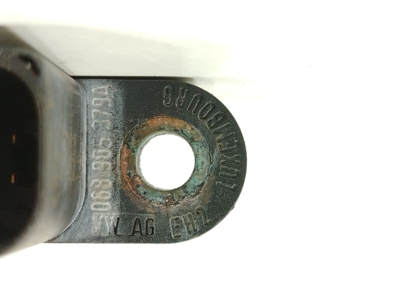 Recambio de caudalimetro para audi a3 (8p) 2.0 fsi ambiente referencia OEM IAM 06B905379A  