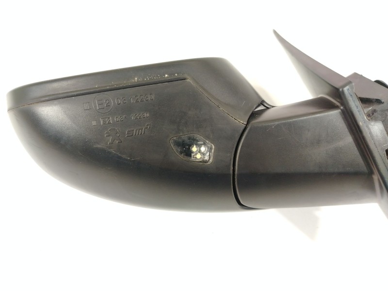 Recambio de retrovisor izquierdo para peugeot 308 ii (lb_, lp_, lw_, lh_, l3_) 1.2 thp 110 referencia OEM IAM 98261676XT  