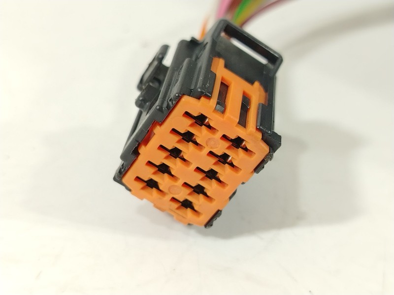 Recambio de retrovisor izquierdo para peugeot 308 ii (lb_, lp_, lw_, lh_, l3_) 1.2 thp 110 referencia OEM IAM 98261676XT  