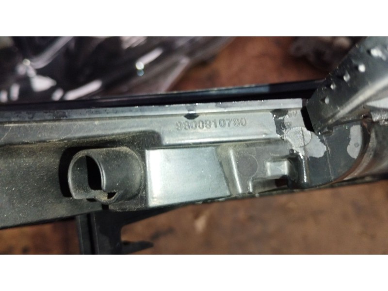 Recambio de piloto delantero izquierdo para citroën c4 cactus 1.6 bluehdi 100 referencia OEM IAM 9800910780  