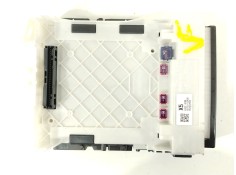 Recambio de caja reles / fusibles para toyota yaris cross (mxp_) 1.5 hybrid a las 4 ruedas (mxpj15) referencia OEM IAM 8273052R9 2