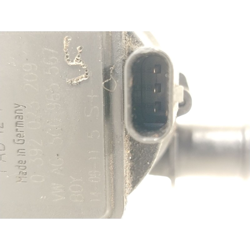 Recambio de bomba agua para volkswagen golf vii lim. sport by r-line bluemotion referencia OEM IAM 5G0965567  