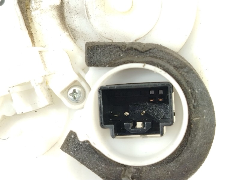 Recambio de cerradura puerta trasera izquierda para mazda 2 (de_, dh_) 1.5 (de5fs) referencia OEM IAM D65173310C  