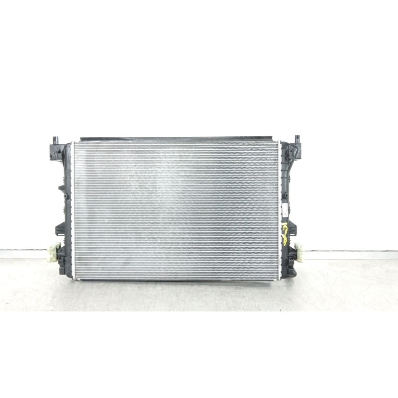 Recambio de radiador agua para cupra formentor (km7) 1.4 e-hybrid referencia OEM IAM 5WA121251M  