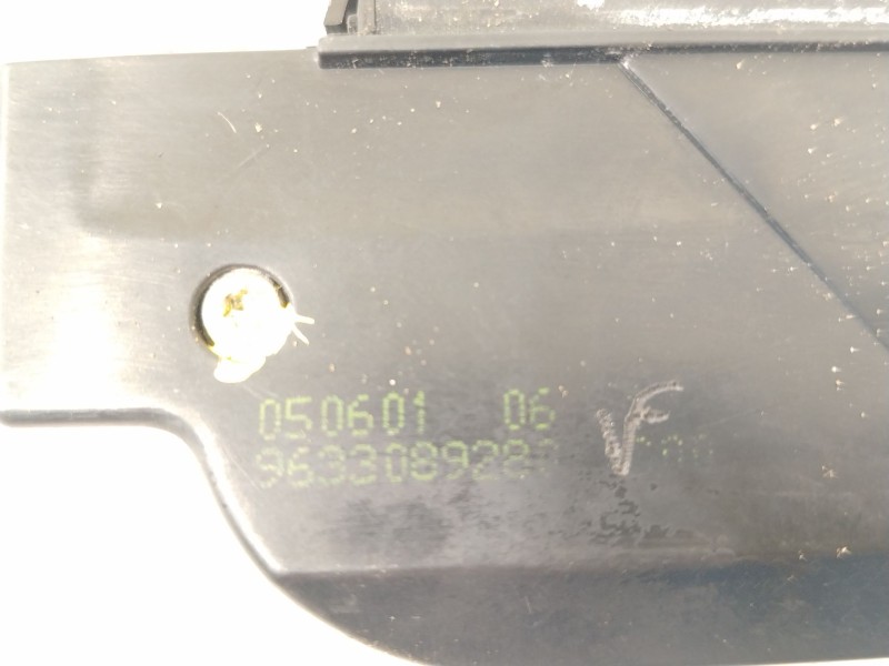 Recambio de cerradura maletero / porton para peugeot 307 (3a/c) 1.6 hdi 110 referencia OEM IAM 9633089280  