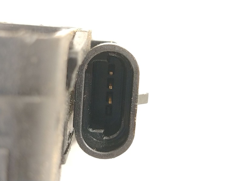 Recambio de cerradura puerta trasera izquierda para ssangyong rexton 2.9 td gls referencia OEM IAM 7131008002  