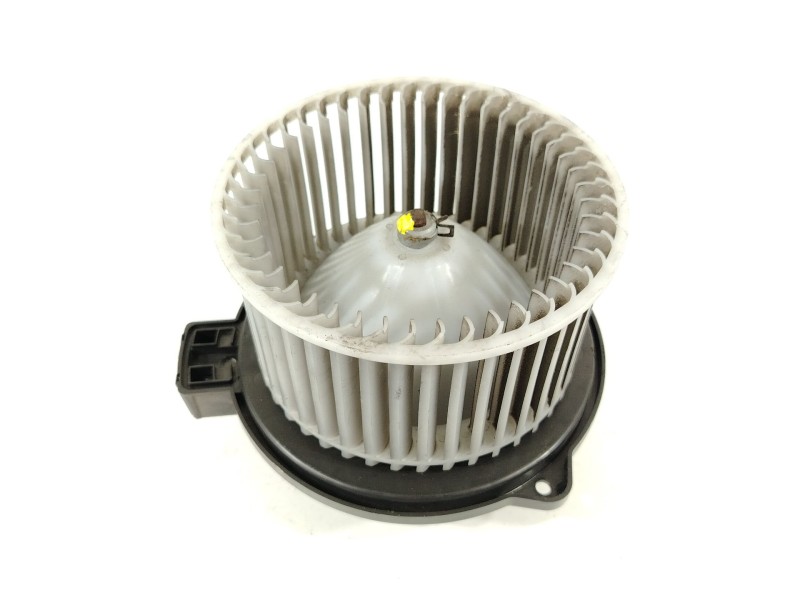 Recambio de ventilador calefaccion para mazda 2 (de_, dh_) 1.5 (de5fs) referencia OEM IAM HB111EG21 8727000690 DF7161B10